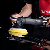 RUPES D-A Medium Polishing Compound in action, 4